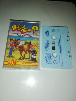 Bibi und Tina Folge 3 Papi lernt reiten Weiß mit Blauen Druck (Rot Gelbes Kioskcover) Der Grüne Punkt Bibi und Tina Folge 3 Papi lernt reiten Weiß mit Blauen Druck (Rot Gelbes Kioskcover) Der Grüne Punkt