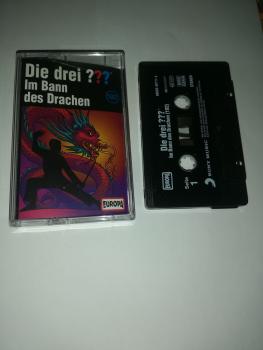 Die Drei Fragezeichen Folge 192 Im Bann des Drachen Schwarz mit Weißen Druck 8898546711 4 Europa Die Drei Fragezeichen Folge 192 Im Bann des Drachen Schwarz mit Weißen Druck 8898546711 4 Europa