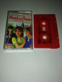 Hanni und Nanni Folge 34 auf der Flucht Rot mit Schwarzen Druck 8869762522 4 Europa Hanni und Nanni Folge 34 auf der Flucht Rot mit Schwarzen Druck 8869762522 4 Europa