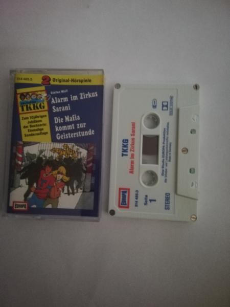 TKKG Doppelfolge Alarm im Zirkus Sarani/Die Mafia kommt zur Geisterstunde 5-fach Silber geschraubt Weiß Blau Rot 514485.0 Europa TKKG Doppelfolge Alarm im Zirkus Sarani/Die Mafia kommt zur Geisterstunde 5-fach Silber geschraubt Weiß Blau Rot 514485.0 Europa