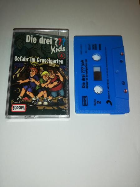 Die Drei Fragezeichen Kids Folge 6 Gefahr im Gruselgarten Blau mit Schwarzen Druck 88697440064 Europa Die Drei Fragezeichen Kids Folge 6 Gefahr im Gruselgarten Blau mit Schwarzen Druck 88697440064 Europa