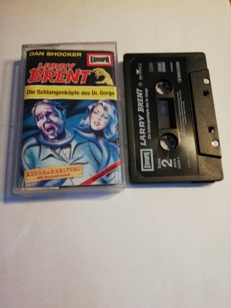 Larry Brent Folge 9 Die Schlangenköpfe des Dr. Gorgo Schwarz mit Weißen Druck 8287655265 4 Europa Larry Brent Folge 9 Die Schlangenköpfe des Dr. Gorgo Schwarz mit Weißen Druck 8287655265 4 Europa