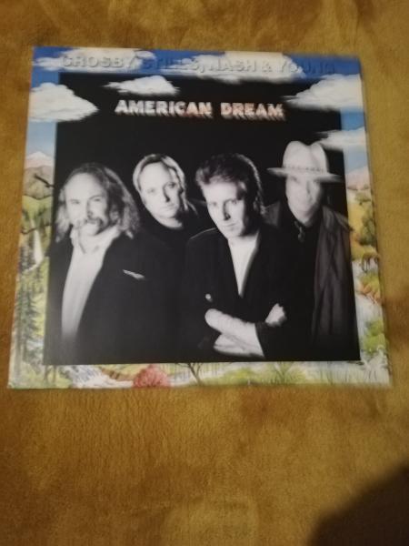 Crosby, Stills, Nash& Young- American Dream 1988 Atlantic 781 888-1 Deutsche Pressung NM/VG+ Crosby, Stills, Nash& Young- American Dream 1988 Atlantic 781 888-1 Deutsche Pressung NM/VG+