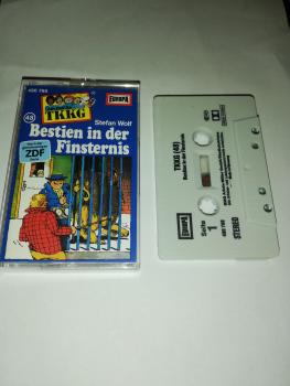 TKKG Folge 48 Bestien in der Finsternis Grau 490766-209
