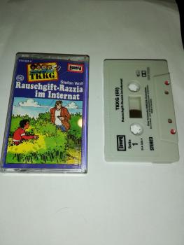 TKKG Folge 68 Rauschgift-Razzia im Internat Grau 514328.4 Europa(Großes Fenster)