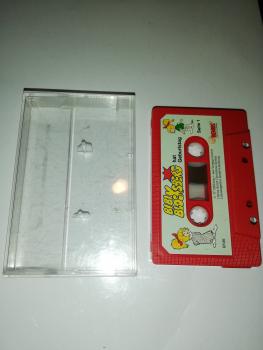 Bibi Blocksberg Remus Kassette hat Geburtstag 4-fach geschraubt Rot mit türkisen Cover 6846