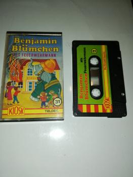 Benjamin Blümchen Folge 31 als Feuerwehrmann 4-fach Schwarz geschraubt Schwarz mit Grünen Cover 4.25701 CD Teldec