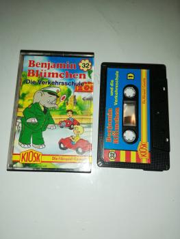Benjamin Blümchen Folge 32 und die Verkehrsschule 4-fach Schwarz geschraubt Schwarz mit Blauen Cover 4.27532