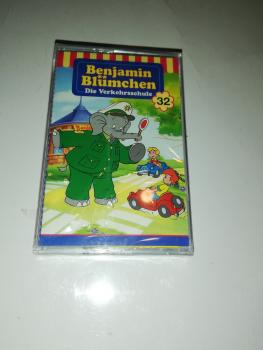 Benjamin Blümchen Folge 32 und die Verkehrsschule Weiß mit Blauen Druck 4.27532 (Blaues Kioskcover) Originalverpackt