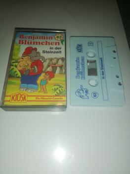 Benjamin Blümchen Folge 62 in der Steinzeit Weiß mit Blauen Druck 4.27562