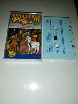 Bibi und Tina Folge 33 Alex und das Internat Weiß mit Blauen Druck 4.27133 Kiddinx