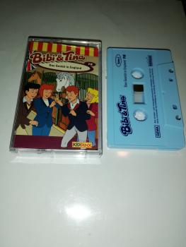 Bibi und Tina Folge 78 Das Gestüt in England Weiß mit Blauen Druck 4.27178 Kiddinx