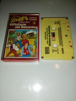 Hallo Tom. Hier Locke Folge 3 Giftalarm am Rosenweg 5-fach Silber geschraubt Gelb 515303.4 Europa