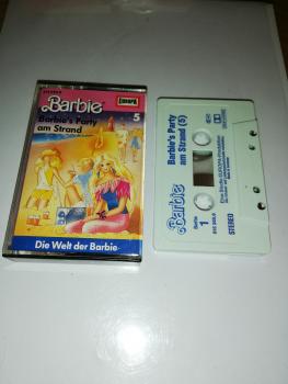 Barbie Folge 5 Barbie`s Party am Strand Weiß mit Blauen Druck 515265.8 Die Welt der Barbie
