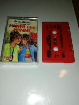 Hanni und Nanni Folge 22 Gute Zeiten mit Hanni und Nanni Rot mit Schwarzen Druck 8287665896.4/1