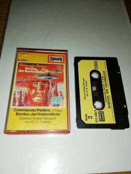 Commander Perkins Folge 4 Bordon. der Unsterbliche Schwarz mit Beigen Aufkleber 515600.9(Gelbes Cover) Europa