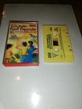 Fünf Freunde Folge 12 auf der Felseninsel Gelb 515704.8 (Blau Oranges Cover)