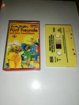 Fünf Freunde Folge 16 auf dem Leuchtturm Gelb 515751.0 (Blau Oranges Cover). Cover wellig
