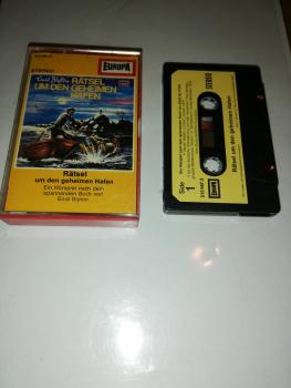 Enid Blyton Folge 2 Rätsel um den geheimen Hafen Schwarz mit Beigen Aufkleber 515567.3(Gelbes Cover)