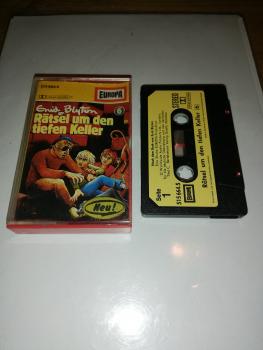 Enid Blyton Folge 6 Rätsel um den tiefen Keller Schwarz mit Beigen Aufkleber 515664.5 Europa