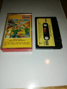 Enid Blyton Das Tal der Abenteuer Schwarz mit Beigen Aufkleber 515584.3