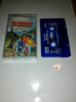 Enid Blyton Folge 2 Die Burg der Abenteuer Blau Transparent 7432139936.4 PC 209