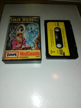 Hui Buh Folge 2 in neuen Abenteuern Schwarz mit Gelben Aufkleber 4163( leichter Abriss Cover)