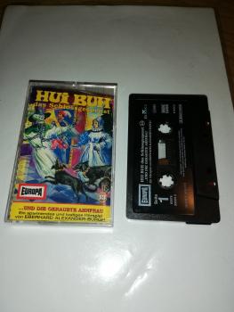 Hui Buh Folge 13 und die geraubte Ahnfrau Schwarz mit Weißen Druck 8287653333.4