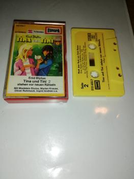 Tina und Tini Folge 2 stehen vor neuen Rätseln Gelb mit Gelben Aufkleber 515632.7 Europa(Weißes Cover)