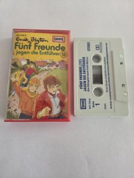 Fünf Freunde Folge 13 jagen die Entführer Weiß mit Blauen Druck 515705.6 (Blau Oranges Cover)