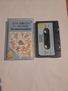 Kunterbunte Kinderlieder Folge 4 Das kleine Trampeltier Schwarz mit Blauen Aufkleber 5099 Schneiderton
