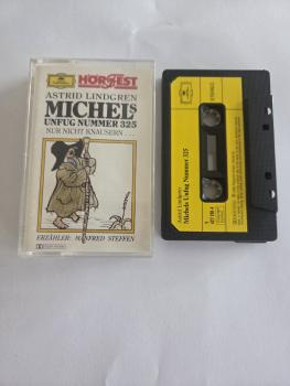 Michels Unfug Nummer 325 Schwarz mit Gelben Aufkleber 427291-4 Deutsche Grammophon