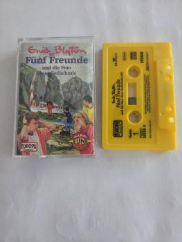 Fünf Freunde Folge 49 und die Frau ohne Gedächnis Hellgelb 7432196659.4(mit Logo) Europa