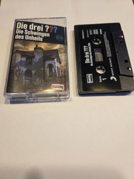 Die Drei Fragezeichen Folge 216 Die Schwingen des Unheils Schwarz mit Weißen Druck 1943993157 4 Europa