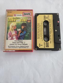 Tina und Tini Folge 2 stehen vor neuen Rätseln 5-fach Silber geschraubt Schwarz mit Beigen Aufkleber 515632.7 Europa(Weißes Frontcover)