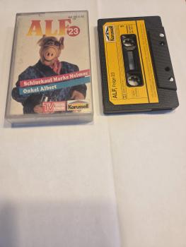 Alf Folge 23 Schluckauf Marke Melmac/ Onkel Albert Schwarz mit Gelben Aufkleber 841307-4 Karussell(MC-Label Seite 1 minimal beschrieben)