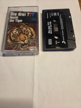 Die Drei Fragezeichen Folge 159 Nacht der Tiger Schwarz mit Weißen Druck 8869792329 4 Europa(Cover beschädigt)