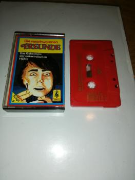 Die verschworenen Freunde Folge 8 Rot mit Goldenen Druck STA8