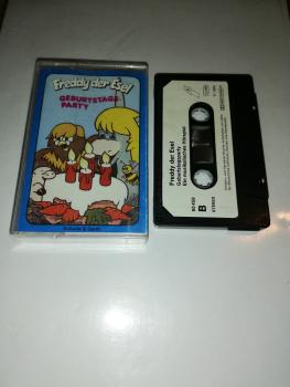 Freddy der Esel Folge 4 Geburtstagsparty 4-fach Schwarz geschraubt Schwarz mit Weißen Aufkleber 60459