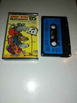 Spielen und Lernen Musicassette 85 4-fach Silber geschraubt Schwarz mit Blauen Aufkleber 84009