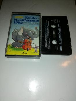 Spielen und Lernen 1992 Schwarz mit Weißen Druck F-4204