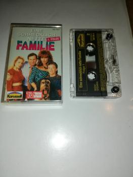 Eine schrecklich nette Familie Folge 1 Transparent 519716-4 Karussell