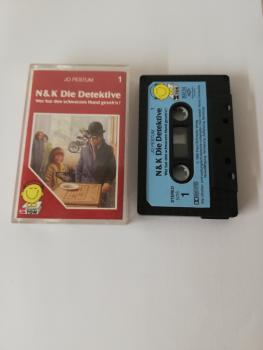 N&K Die Detektive Folge 1 Wer hat den schwarzen Hund geseh`n? 5-fach Schwarz geschraubt Schwarz mit Blauen Aufkleber 5016 Schneiderton