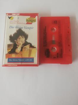 Der kleine Vampir Folge 2 Zieht um Rot mit Schwarzen Druck 495432-215 Ariola Express
