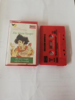 Der kleine Vampir Folge 4 auf dem Bauernhof Rot mit Schwarzen Druck 495434-209 Europa