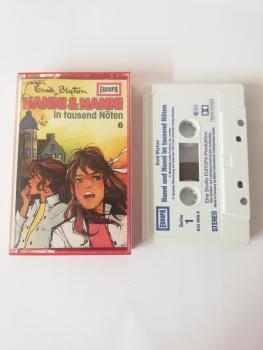 Hanni und Nanni Folge 6 in tausend Nöten Weiß mit Blauen Druck 515608.4 Europa