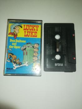 Lucky Luke Folge 3 Den Daltons auf der Spur Schwarz mit Silbernen Druck CK 70626 RCA(Cover leicht beschädigt)