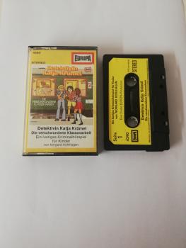 Detektivin Katja Krümel Die verschwundene Klassenarbeit Schwarz mit Gelben Aufkleber 4290 Europa