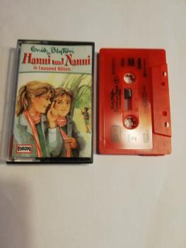 Hanni und Nanni Folge 9 in tausend Nöten Rot mit Schwarzen Druck 8287670009 4 Europa