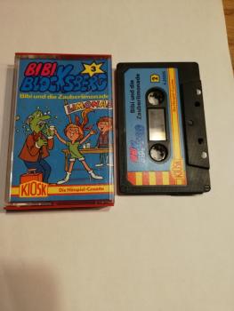 Bibi Blocksberg Folge 3 und die Zauberlimonade 4-fach Schwarz geschraubt Schwarz mit Rot Blauen Aufkleber 4.25325 CD Kiosk